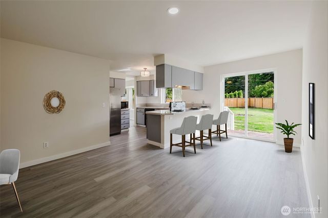 19546 23rd Avenue NE, Poulsbo, WA 98370