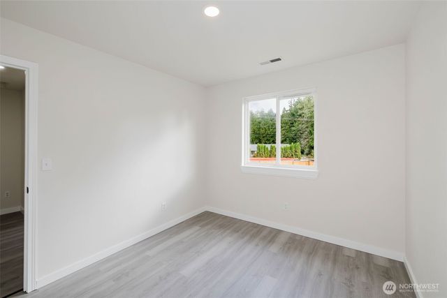 19546 23rd Avenue NE, Poulsbo, WA 98370