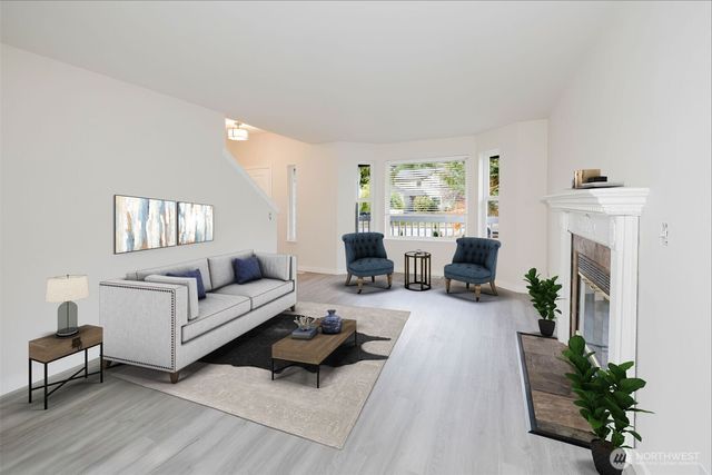 19546 23rd Avenue NE, Poulsbo, WA 98370