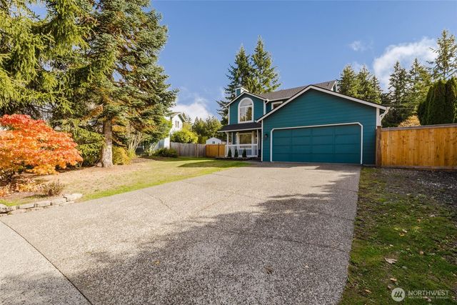19546 23rd Avenue NE, Poulsbo, WA 98370