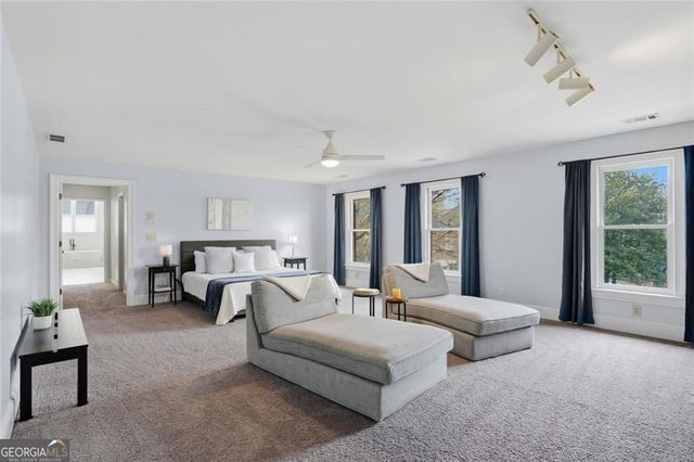 5 Downshire Circle, Decatur, GA 30033