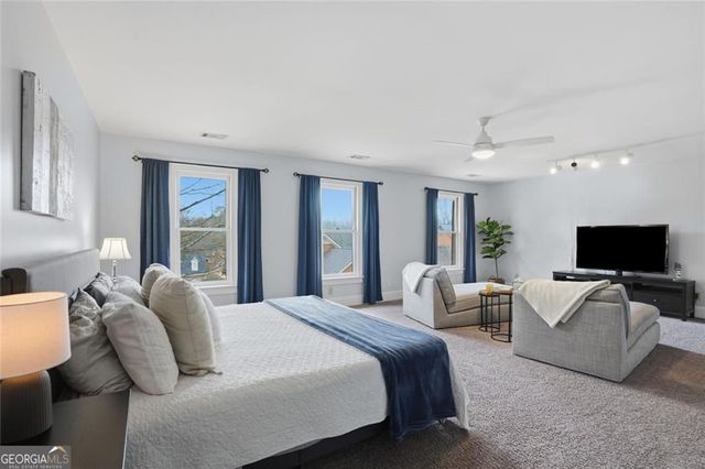 5 Downshire Circle, Decatur, GA 30033