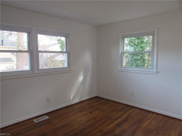 41 Kemper AVE, Newport News, VA 23601
