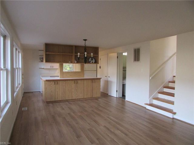 41 Kemper AVE, Newport News, VA 23601