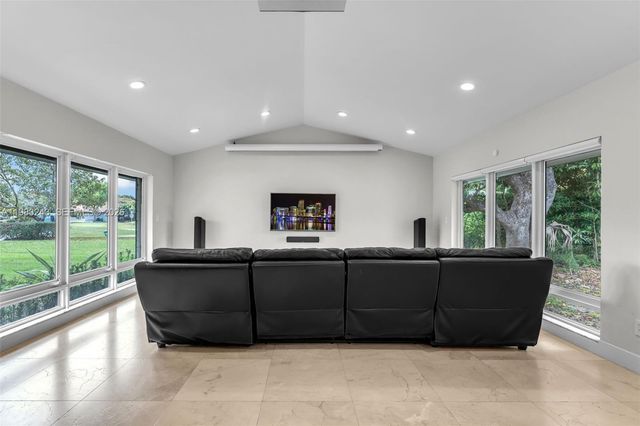 8967 SW 117th Street, Miami, FL 33176