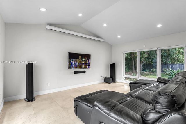 8967 SW 117th Street, Miami, FL 33176