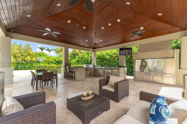 8967 SW 117th Street, Miami, FL 33176