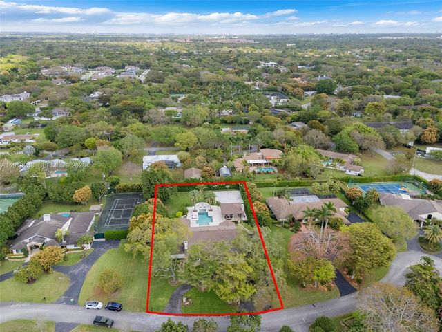 8967 SW 117th Street, Miami, FL 33176