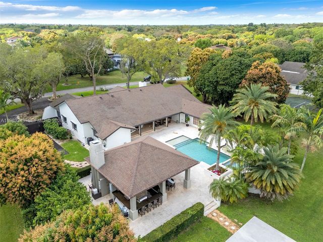 8967 SW 117th Street, Miami, FL 33176