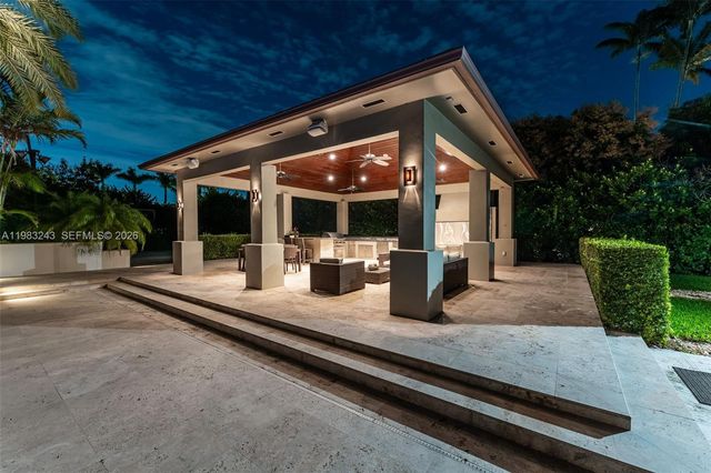 8967 SW 117th Street, Miami, FL 33176