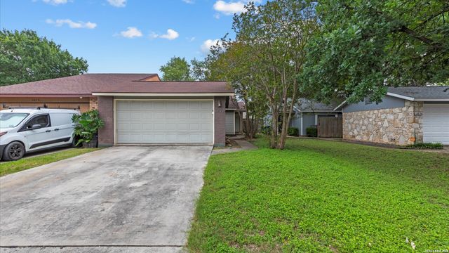 6822 Mountain Spring St, San Antonio, TX 78249