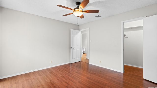 6822 Mountain Spring St, San Antonio, TX 78249