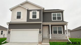 12921 S 66th Avenue, Papillion, NE 68157