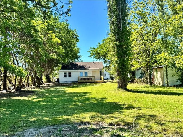 122 Cherry Acres DR, Hampton, VA 23669