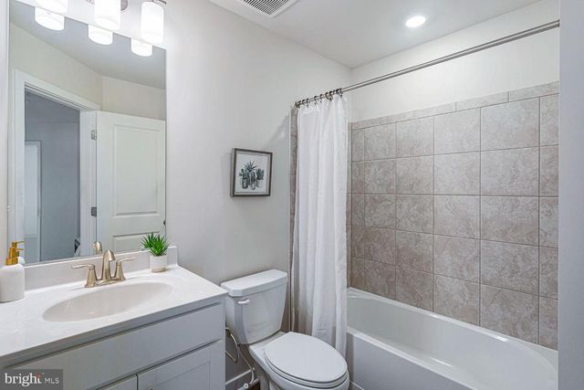 2487 AVESTA, Waldorf, MD 20603