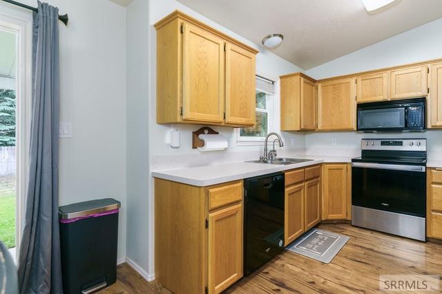 2525 Granite Way, Idaho Falls, ID 83402