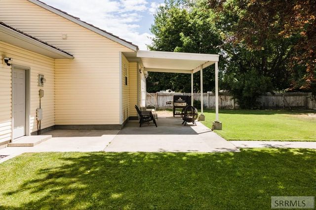 2525 Granite Way, Idaho Falls, ID 83402