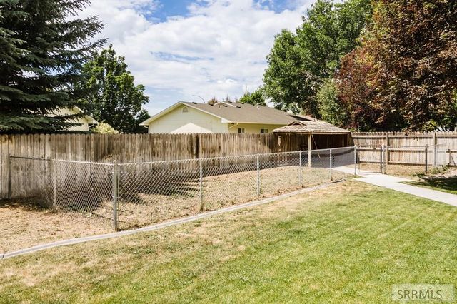 2525 Granite Way, Idaho Falls, ID 83402