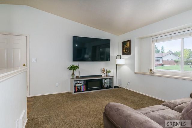 2525 Granite Way, Idaho Falls, ID 83402