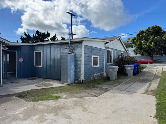 2767 Ulric St, San Diego, CA 92111