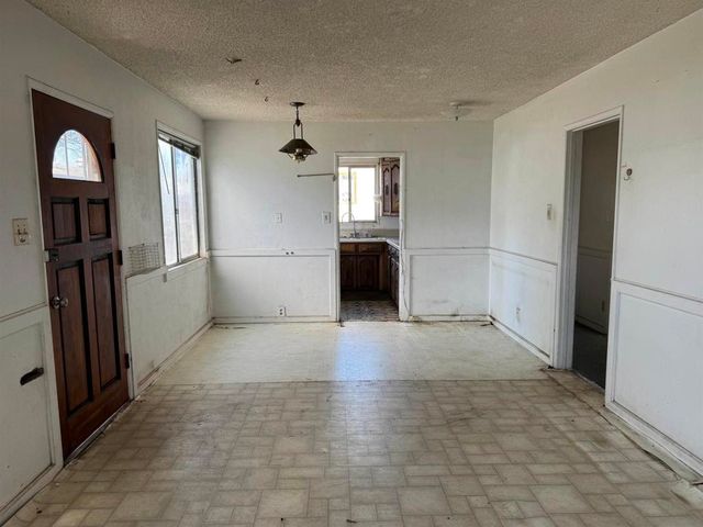 2767 Ulric St, San Diego, CA 92111