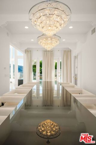 25665 Mulholland Highway, Calabasas, CA 91302