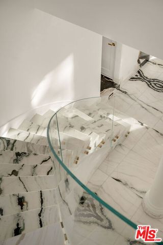 25665 Mulholland Highway, Calabasas, CA 91302