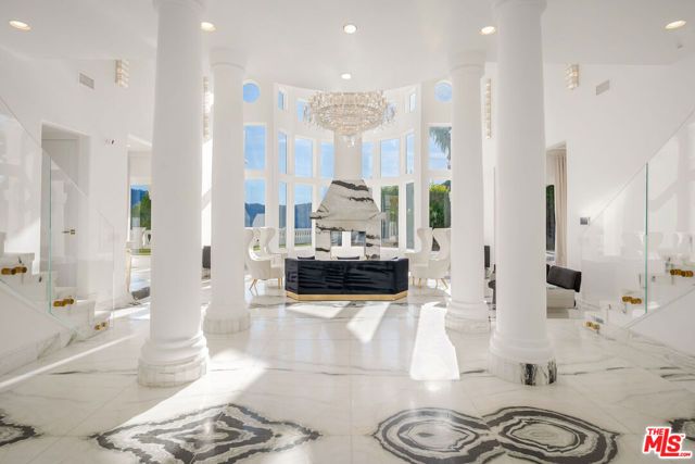 25665 Mulholland Highway, Calabasas, CA 91302