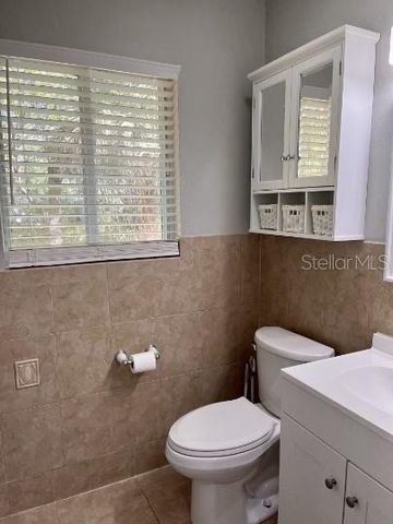 1804 NW 7TH AVENUE, Gainesville, FL 32603