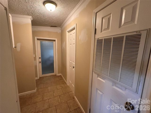 2024 Poarch Road, Lincolnton, NC 28092
