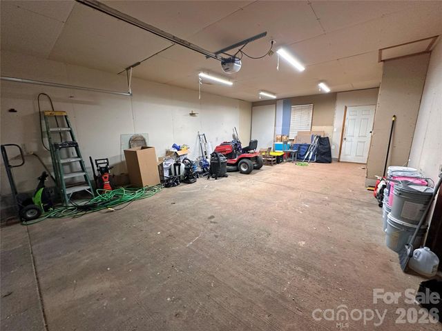 2024 Poarch Road, Lincolnton, NC 28092