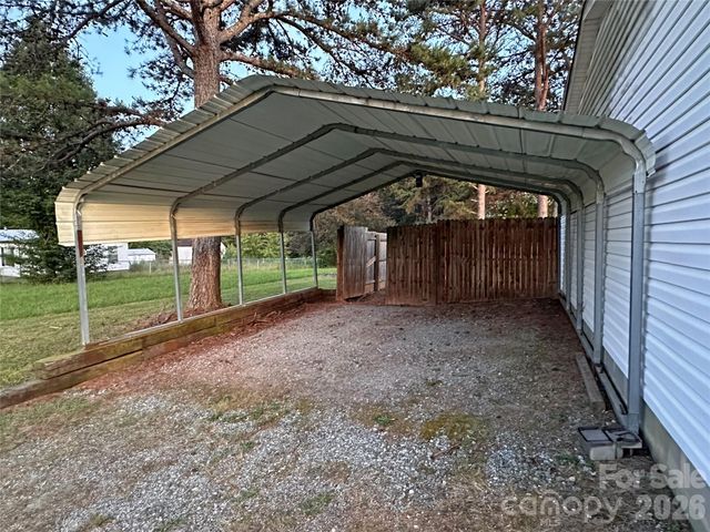 2024 Poarch Road, Lincolnton, NC 28092