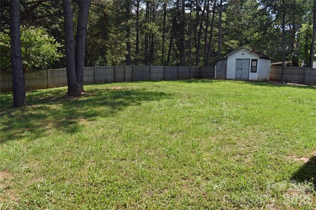 2024 Poarch Road, Lincolnton, NC 28092