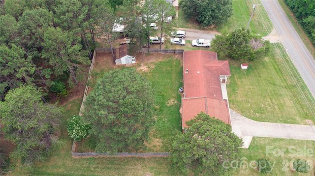 2024 Poarch Road, Lincolnton, NC 28092