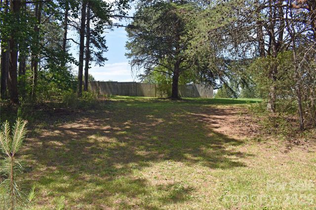 2024 Poarch Road, Lincolnton, NC 28092