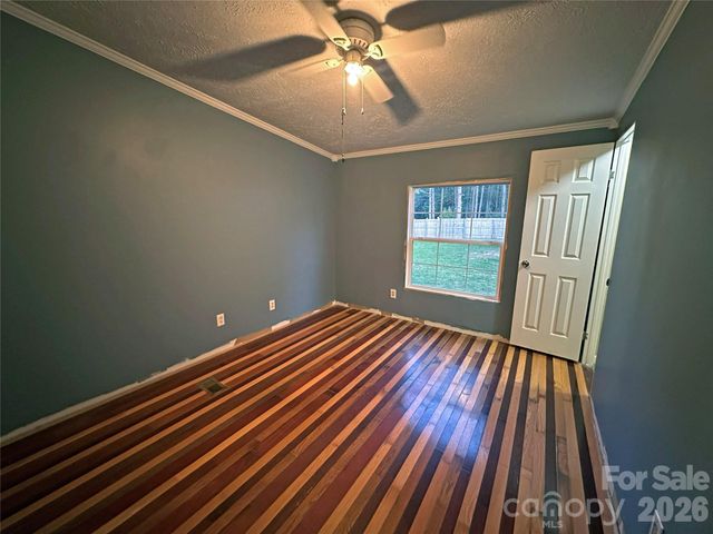 2024 Poarch Road, Lincolnton, NC 28092
