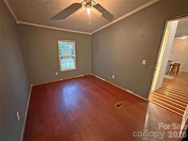 2024 Poarch Road, Lincolnton, NC 28092