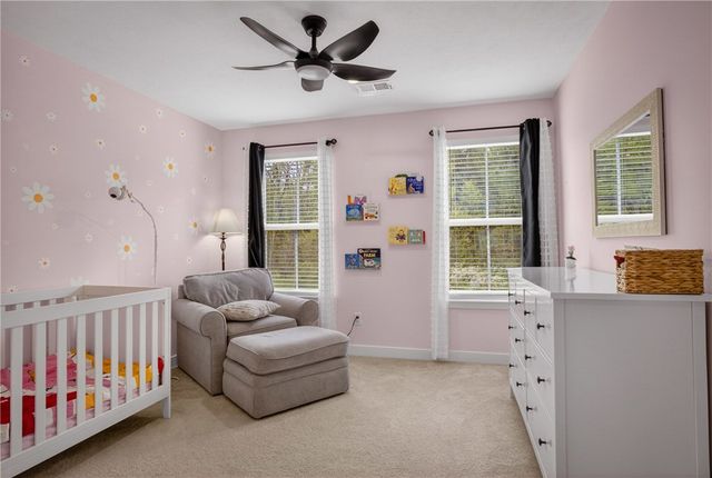 471 Dogwood Ln, Cecil, PA 15057