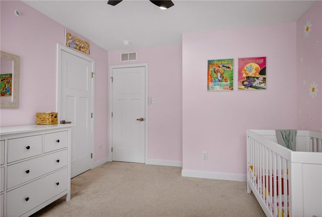 471 Dogwood Ln, Cecil, PA 15057