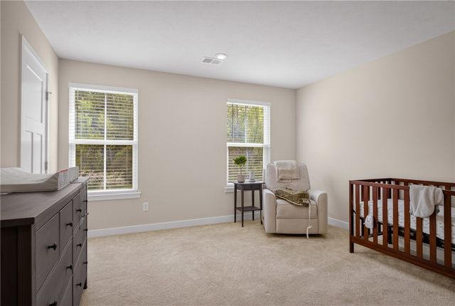 471 Dogwood Ln, Cecil, PA 15057