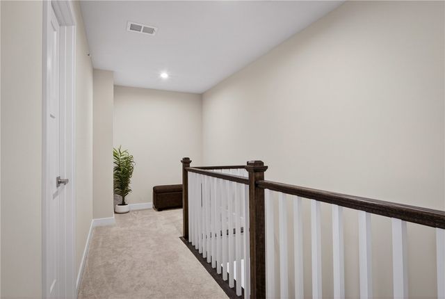 471 Dogwood Ln, Cecil, PA 15057