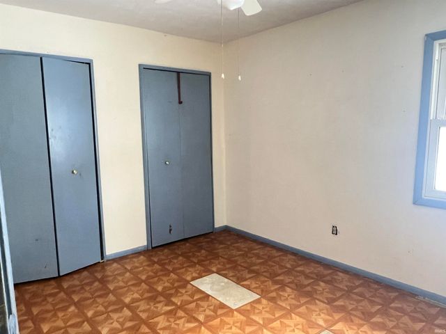 1318 W Darden Road, South Bend, IN 46628