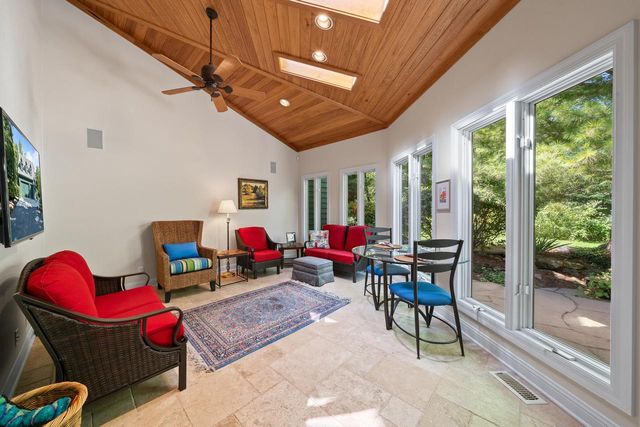 765 Brickley COURT, Fontana, WI 53125