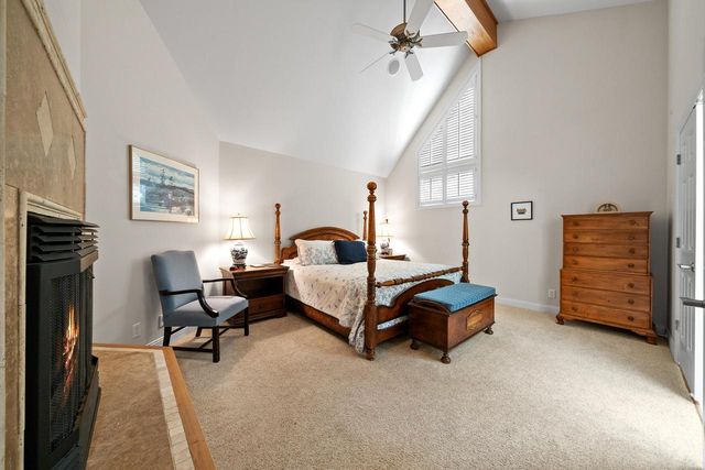 765 Brickley COURT, Fontana, WI 53125