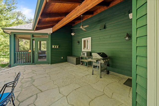 765 Brickley COURT, Fontana, WI 53125