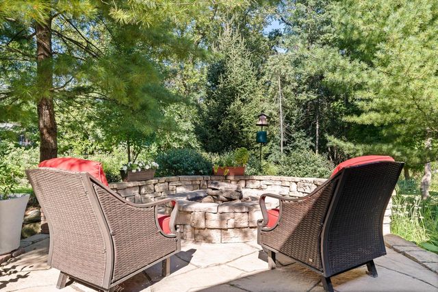 765 Brickley COURT, Fontana, WI 53125