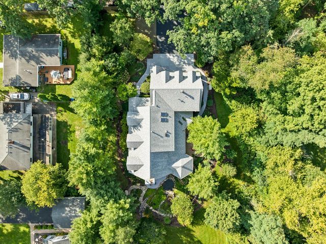 765 Brickley COURT, Fontana, WI 53125
