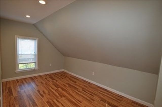 32 Roundy 2, Beverly, MA 01915