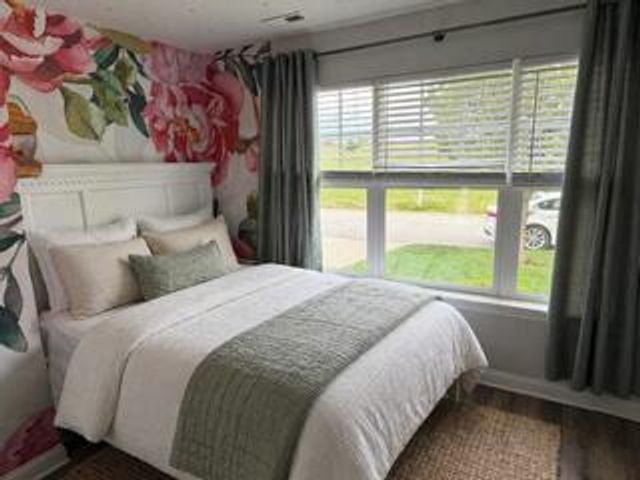 6111 S Dune Harbor Drive, Portage, IN 46368