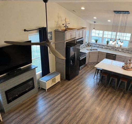 6111 S Dune Harbor Drive, Portage, IN 46368